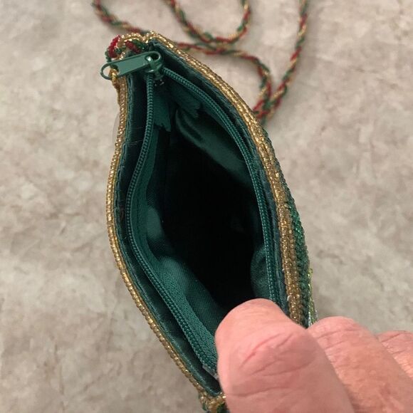 NWT Beaded Santa Crossbody Bag - Picture 5 of 7